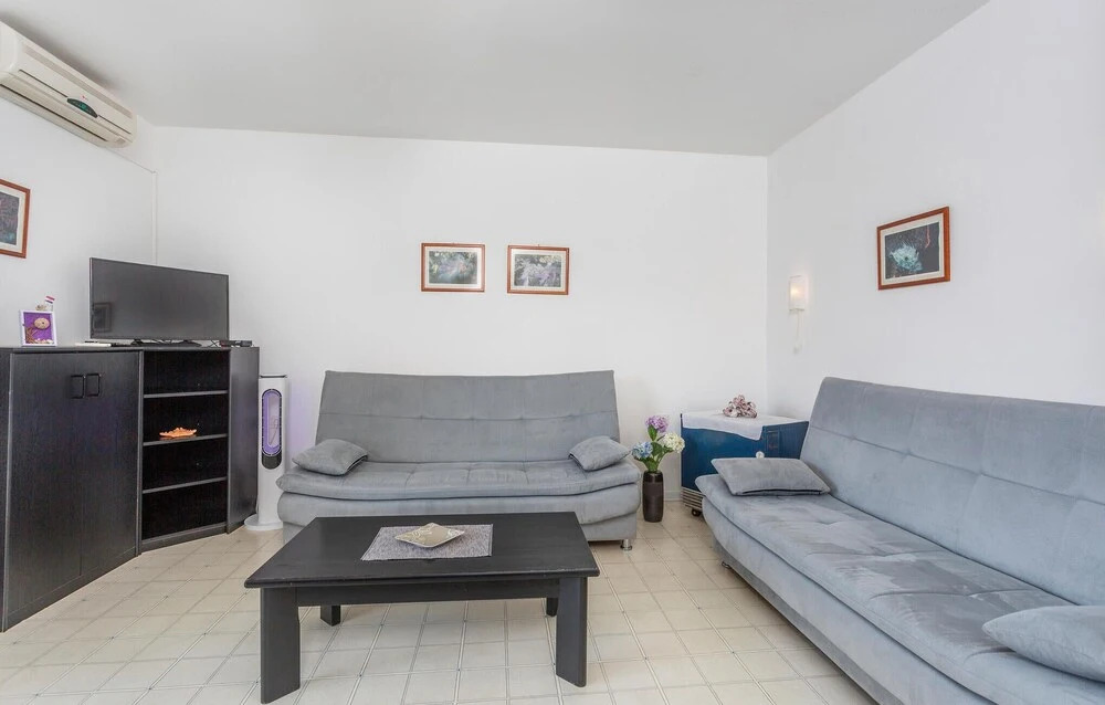 Stunning Home in Malinska With Wifi and 1 Bedrooms