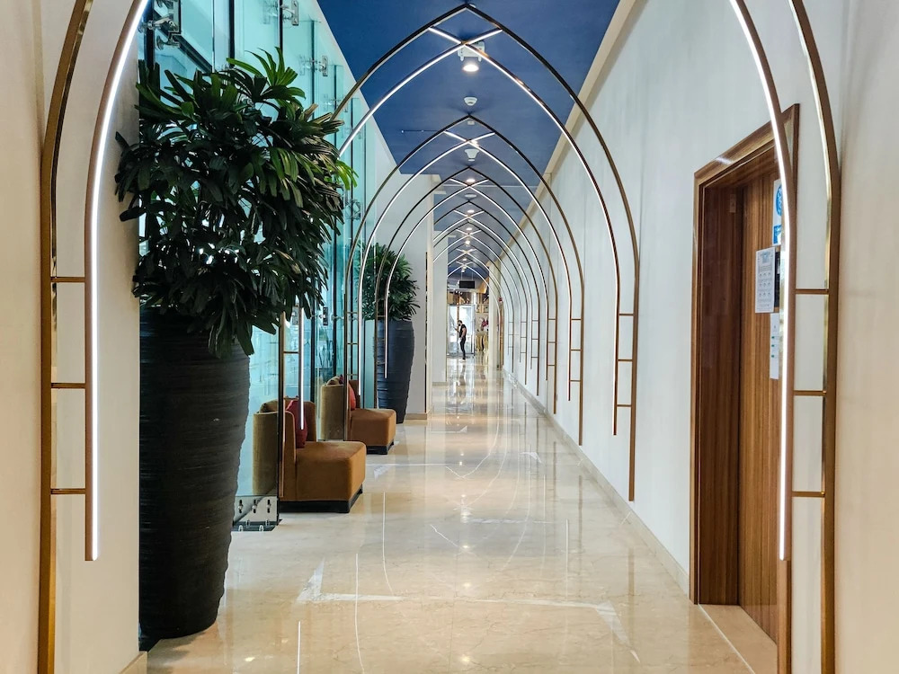 Canal view Studio and One Bedroom Apartments, Damac Maison Prive by TSHH