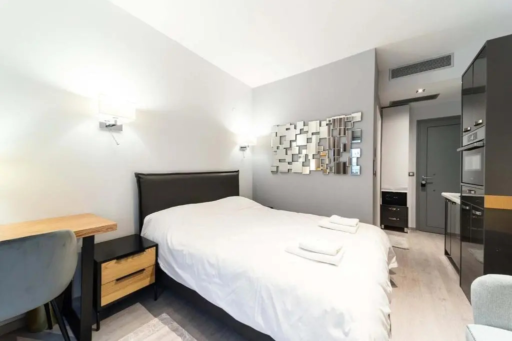 Galleries Elegant Suites