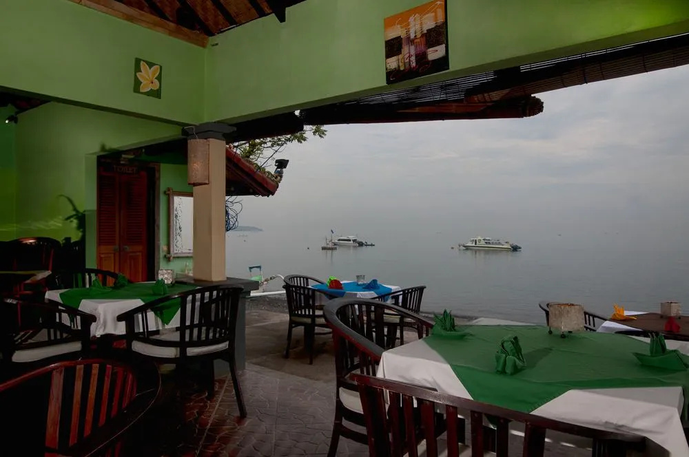 Arya Amed Beach Resort and Dive Center