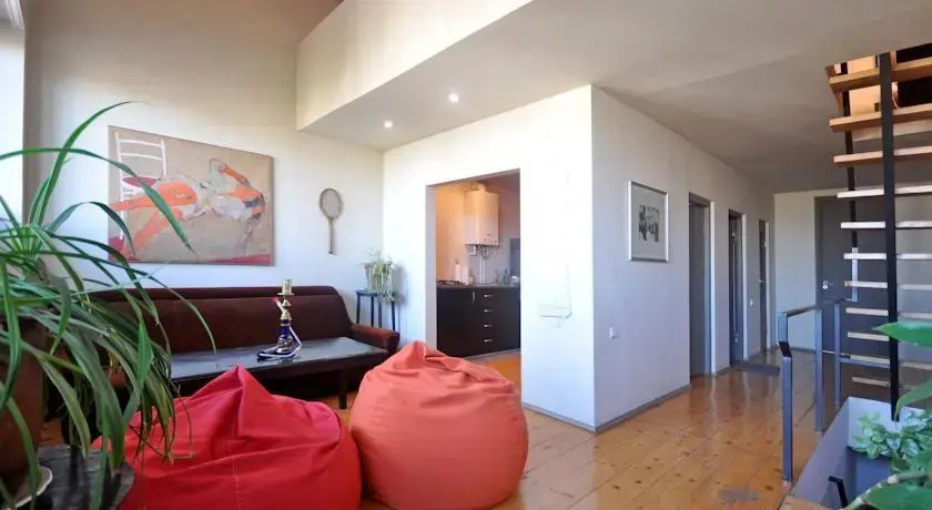 Guest House Art Family