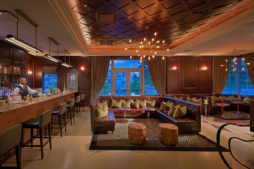 Gale South Beach, Curio Collection By Hilton