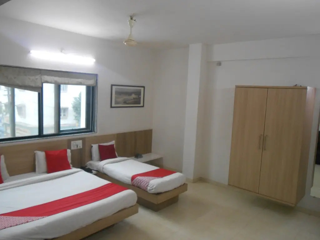 OYO 14455 Hotel Balaji Inn