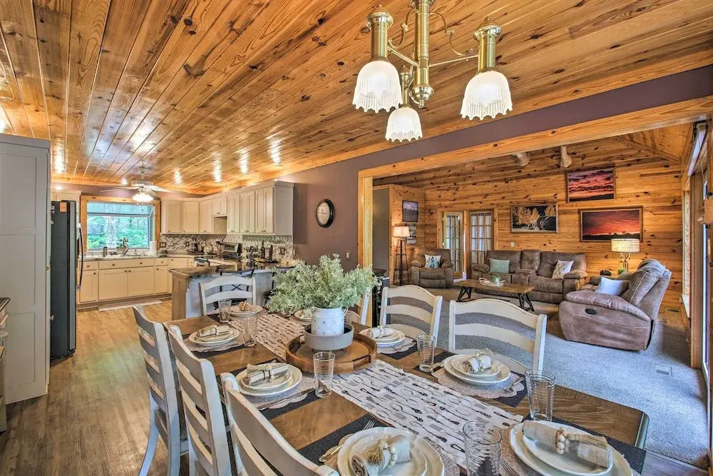 Kayaks & Boat Dock: Lakeside Hot Springs Retreat