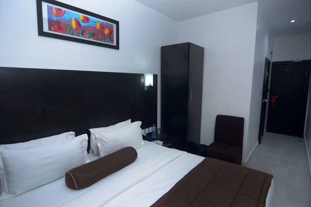 Hillsbay Hotel