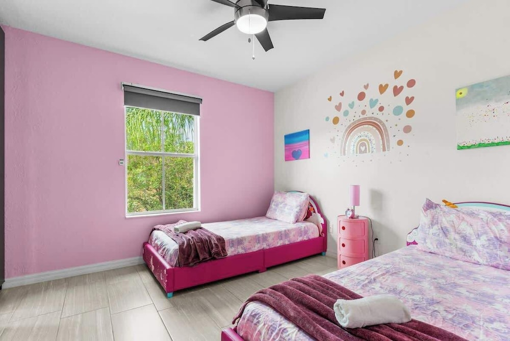 Time of Your Life Townhouse 4bd 3bth Amenities