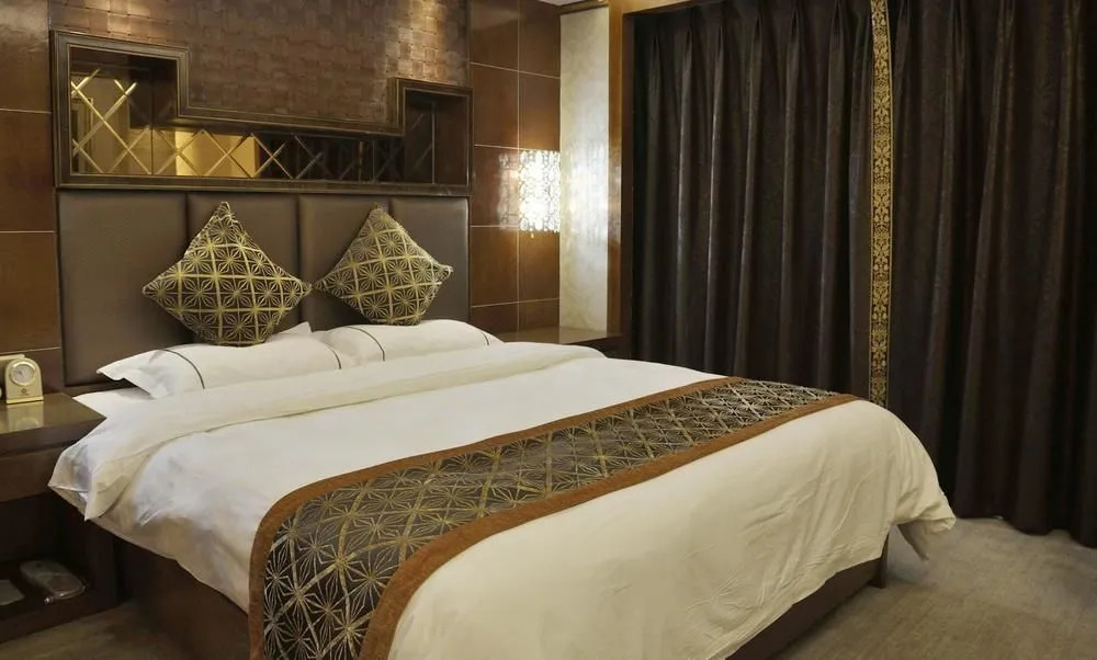 Xintiandi Hotel