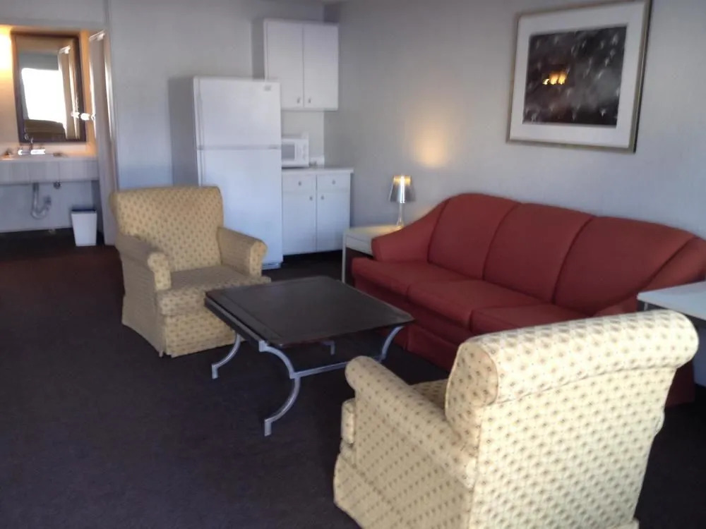 Country Hearth Inn & Suites Paducah