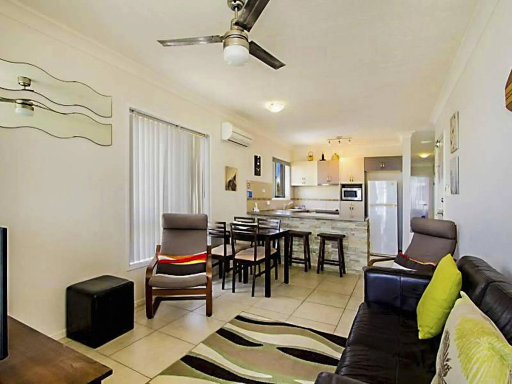 Kirra Vista Apartments Unit 18
