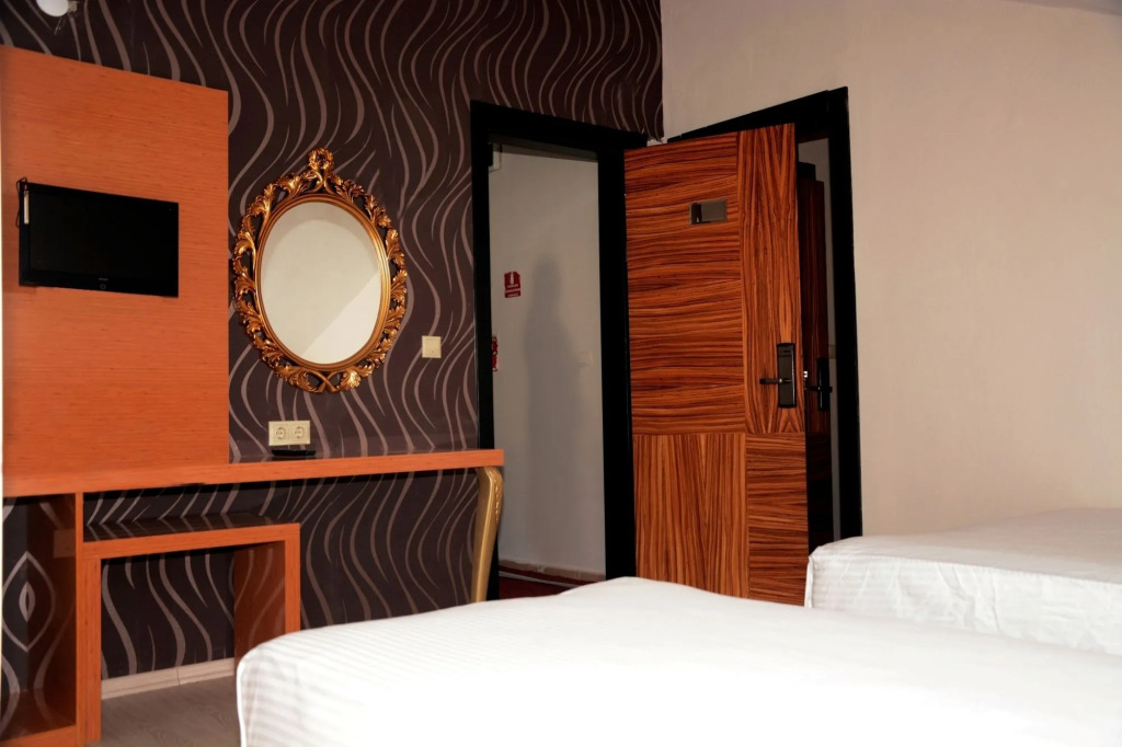 Nil Suit Otel