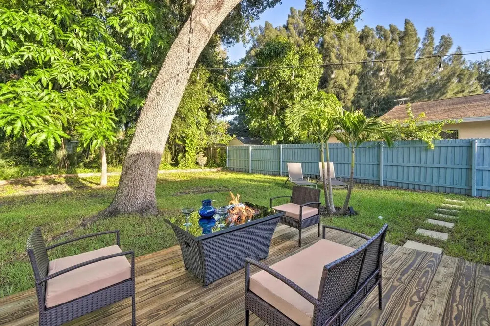 Charming Vacation Rental: Close to Downtown!