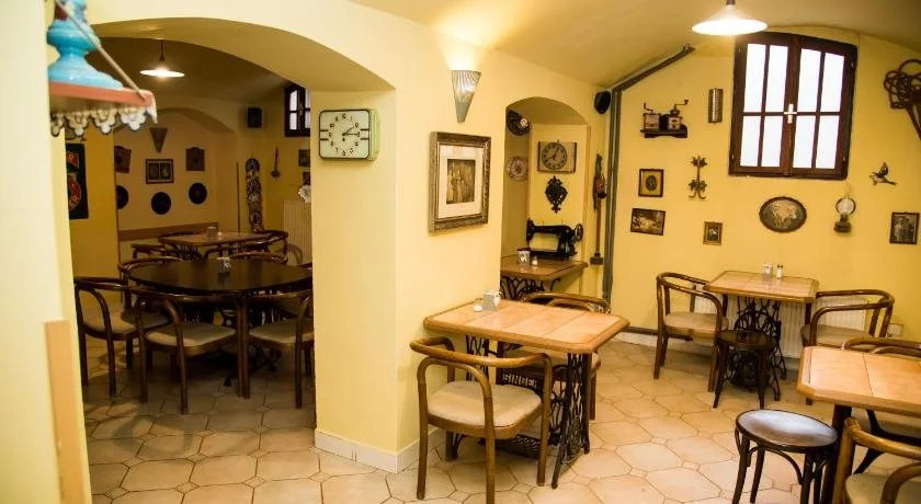Pension 15 Homér
