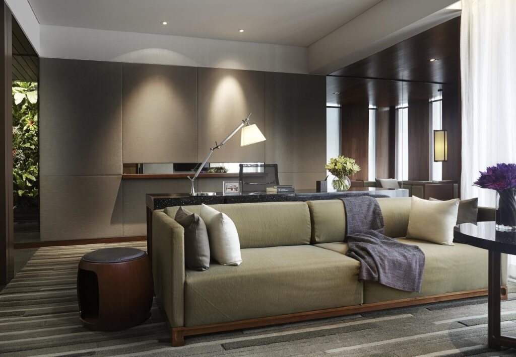 Hansar Bangkok Hotel