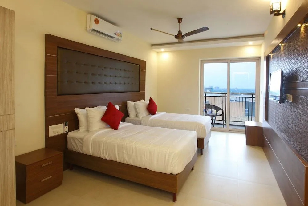 Laimar Suites