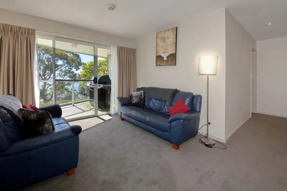 Thurlow Avenue 28, 'Ripple Cove'