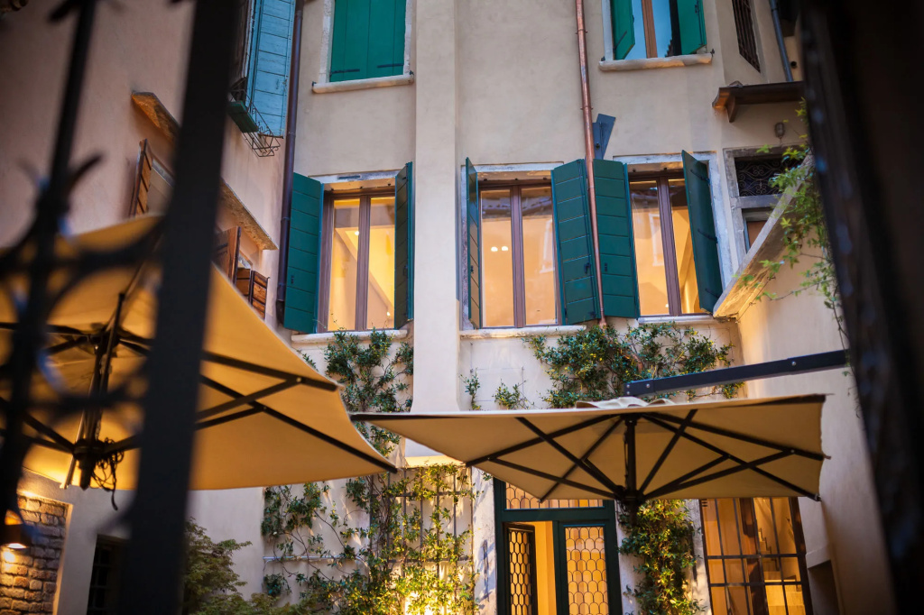 Liassidi Wellness Suites