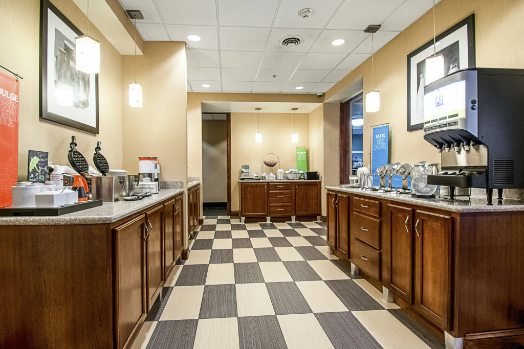 Hampton Inn Pine Grove