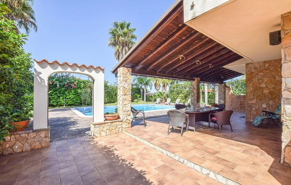Villa Tourig Beach