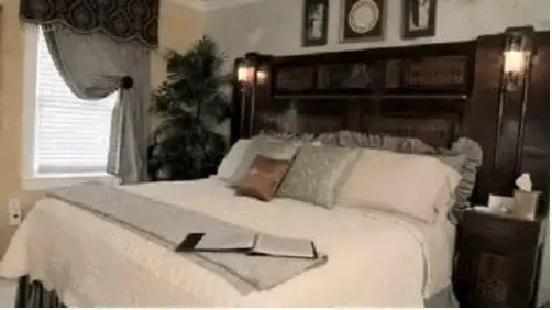 Lockheart Gables Romantic Bed and Breakfast