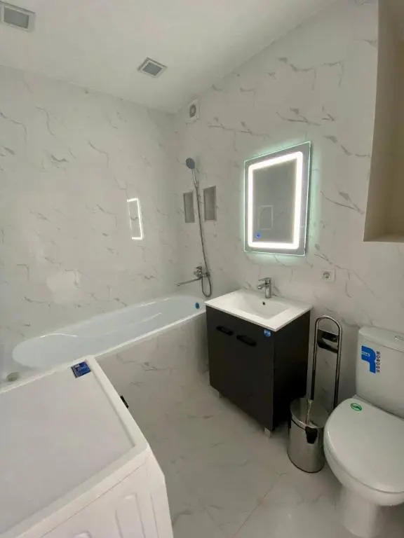 Comfortable apartment with 2 bedrooms on Tole bi 285/8