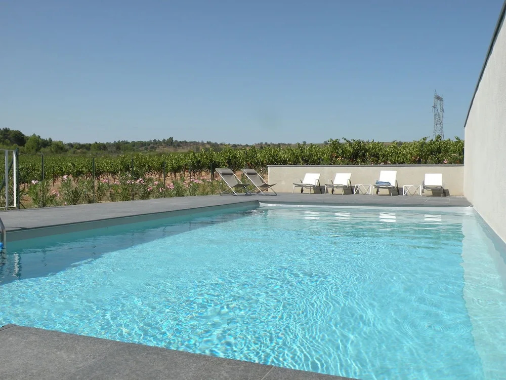 Holiday House Renovated With Pool