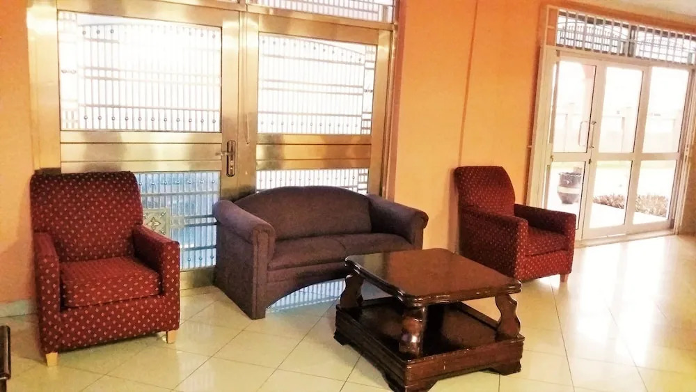 Golden Simcha Hotel