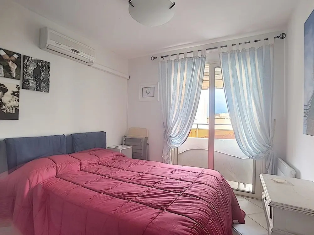 Blue Cannes Apartment