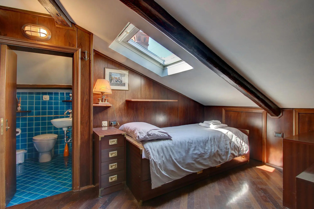 MARCOPOLO TERRACE, 5pax, 2bed, aircond, wifi