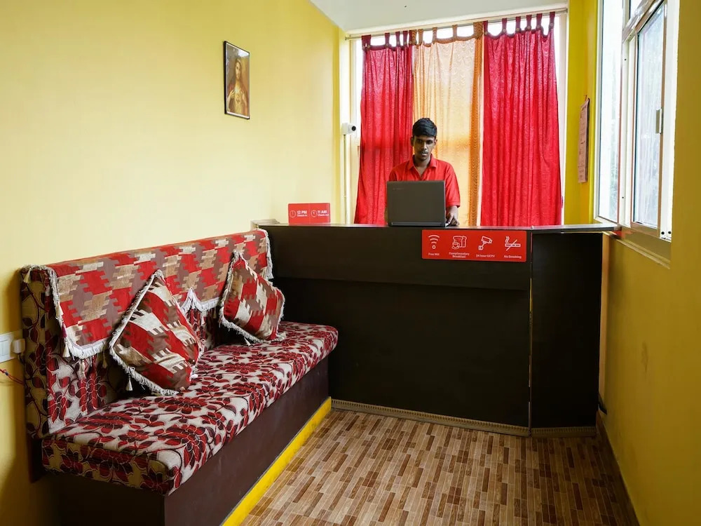 OYO 14368 Evergreen Holiday Home
