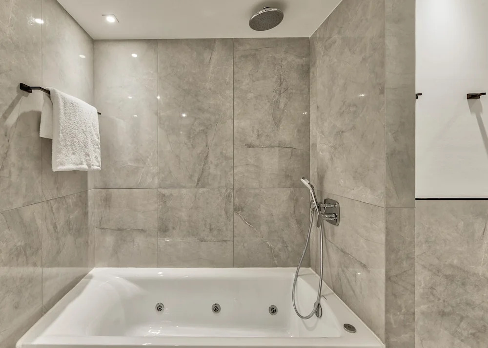 Bitzaro Boutique Hotel