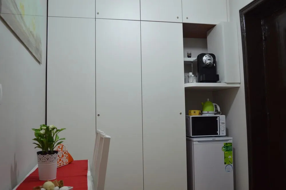 Claudia Suites