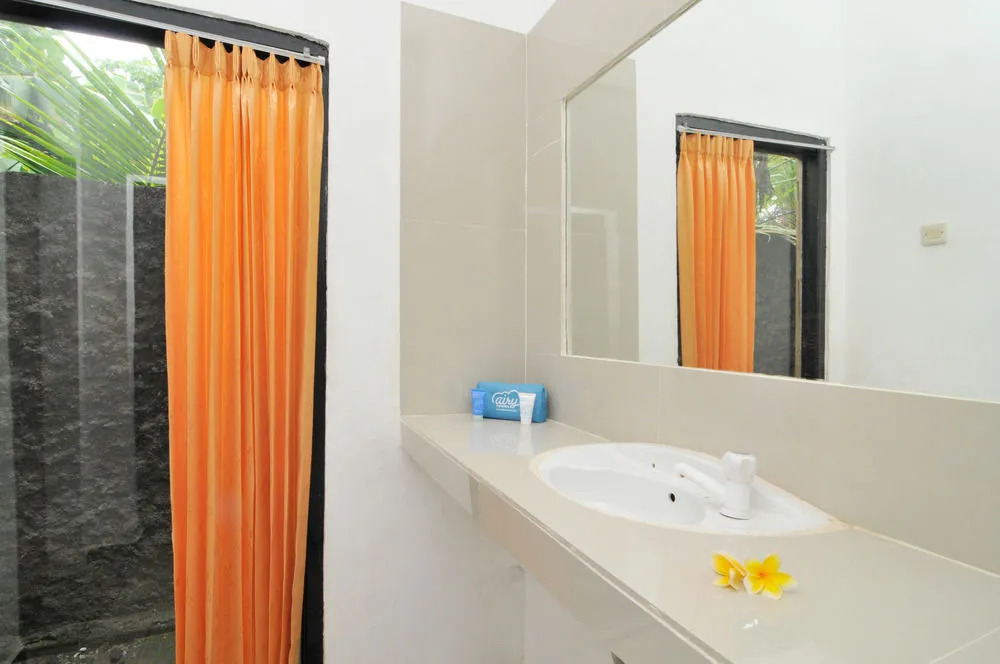 Airy Nusa Dua Pratama 81 Bidadari Bali
