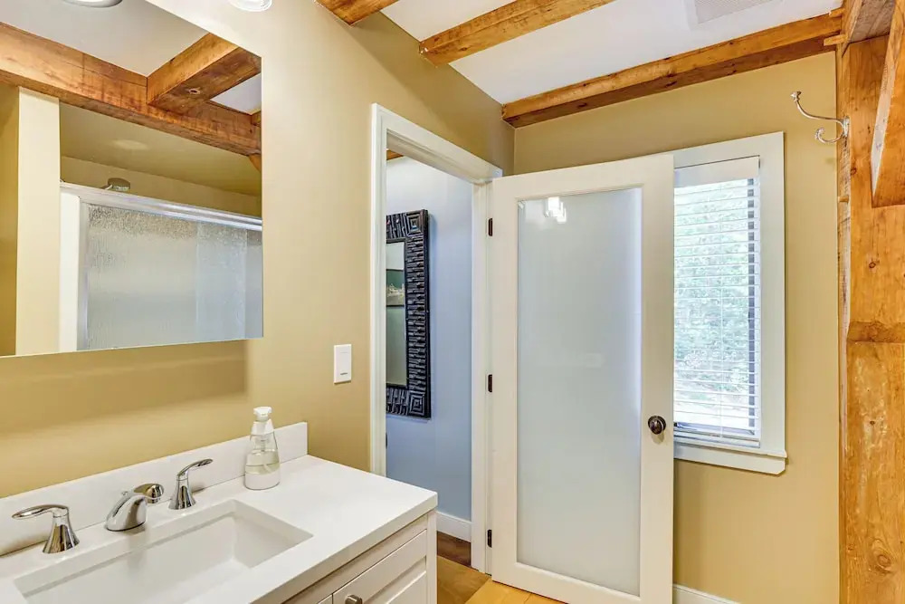 Spacious Kennebunkport Home w/ View, 2 Mi to Beach