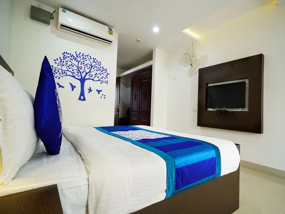 Half Moon Residency Calicut