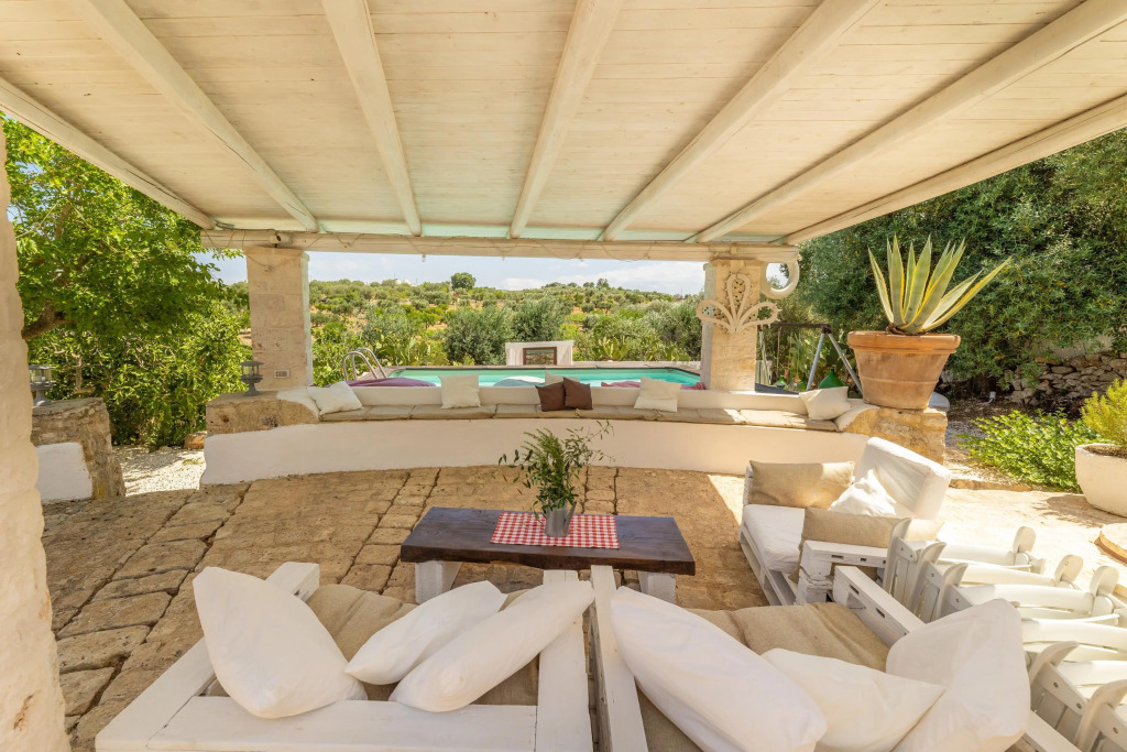 Villa Trullo Bianco