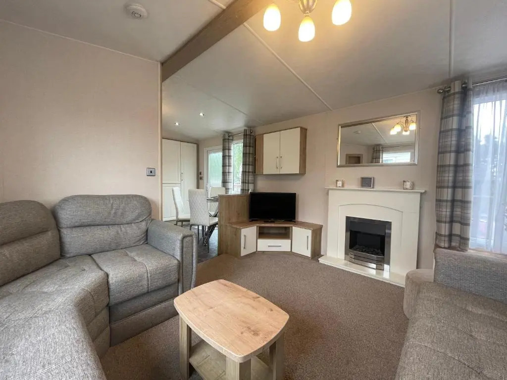 Two Bedroom Caravan at Lilliarsedge