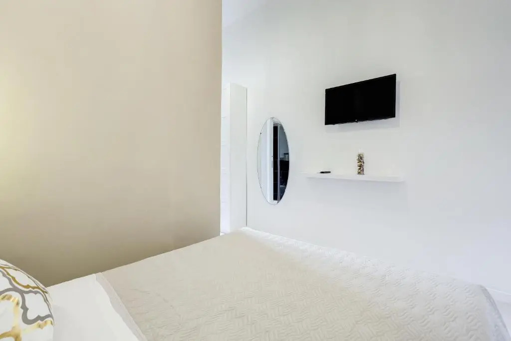 BMGA l Central Holiday House 2Bdr and 7 Sleeps