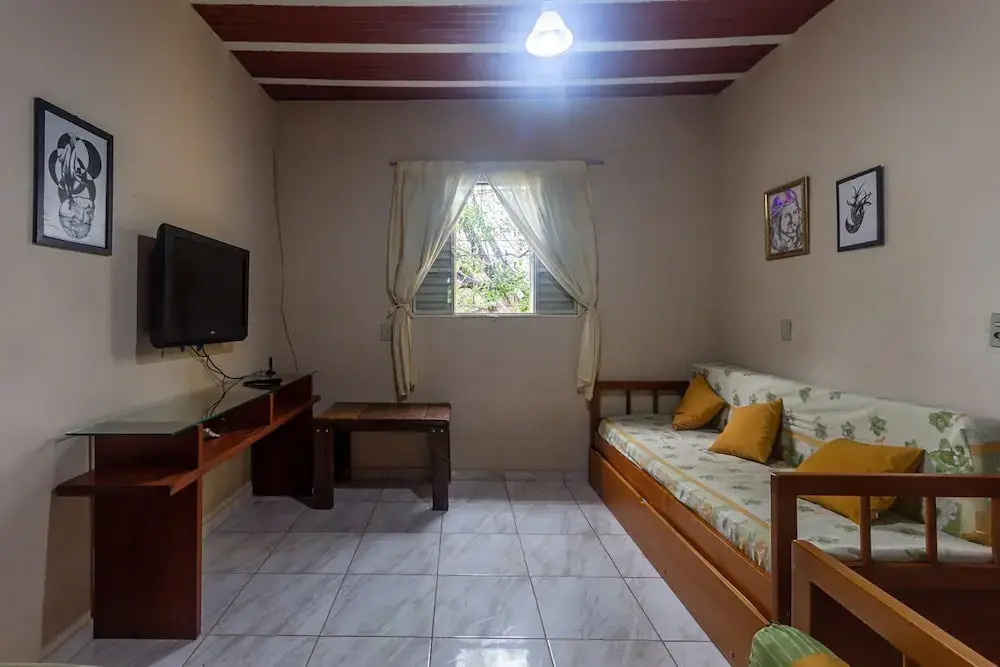 Casa Perto da Serra do Cip com Piscina e Sinuca