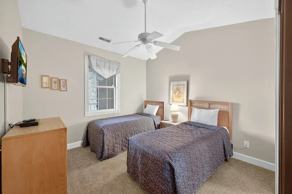 Magnolia Place 4765-303