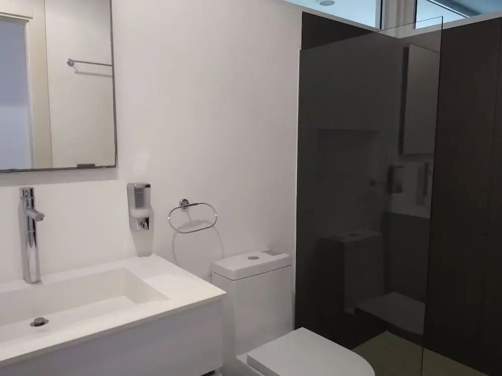 Apartment on the 5th Avenue with Pool, Gym and Parking for 4 sleeps