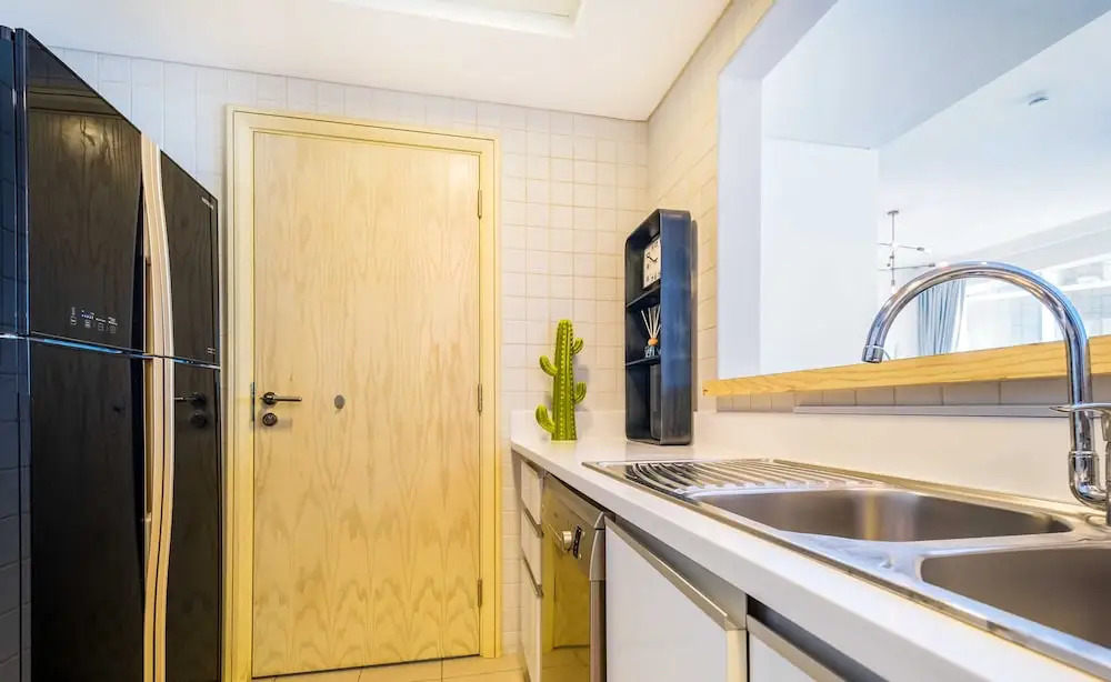LUX The JBR Beach Sea View Suite