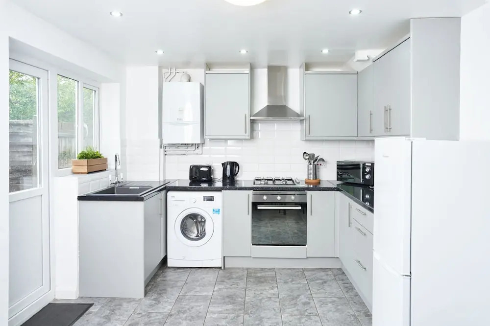Stunning 3-bed House in Central Milton Keynes