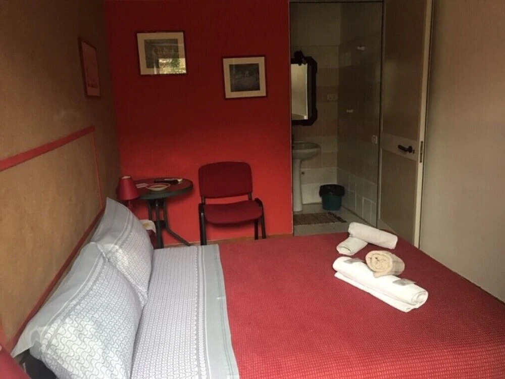 Room With Private Bathroom
