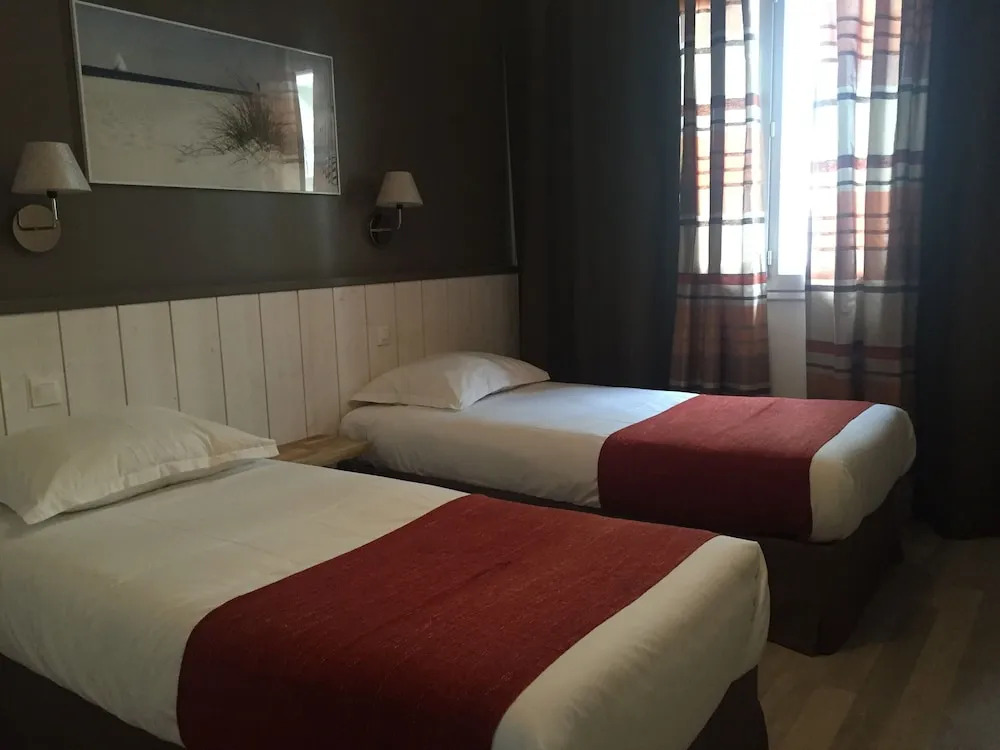 Lux Hotel