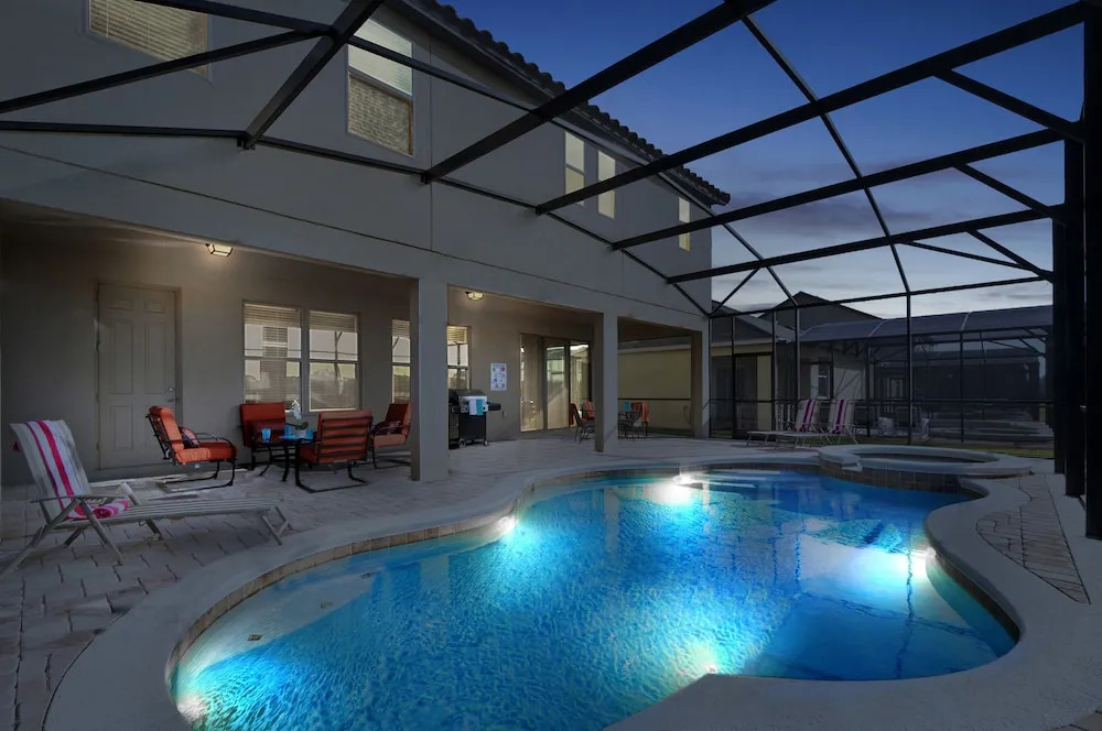 1287YC - West Haven Gated Community