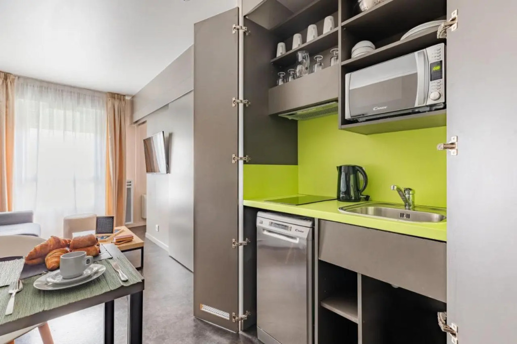 Air Hotel Paris Le Bourget