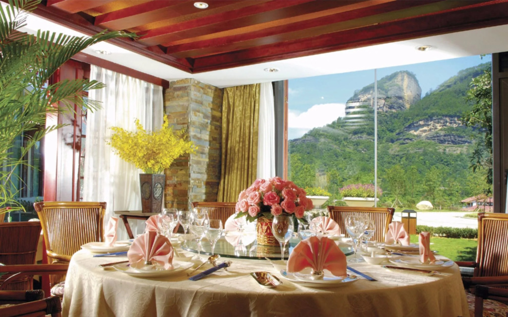 Wuyi Mountain YUEHUA RESORT