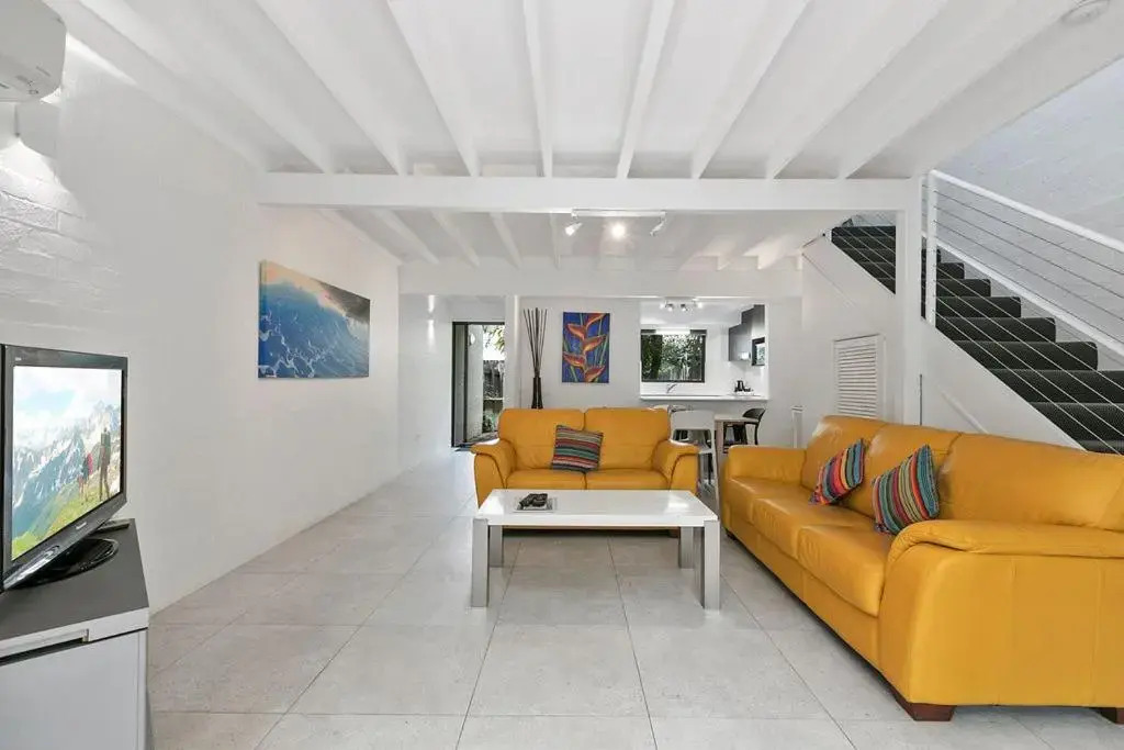 Le Court Villas