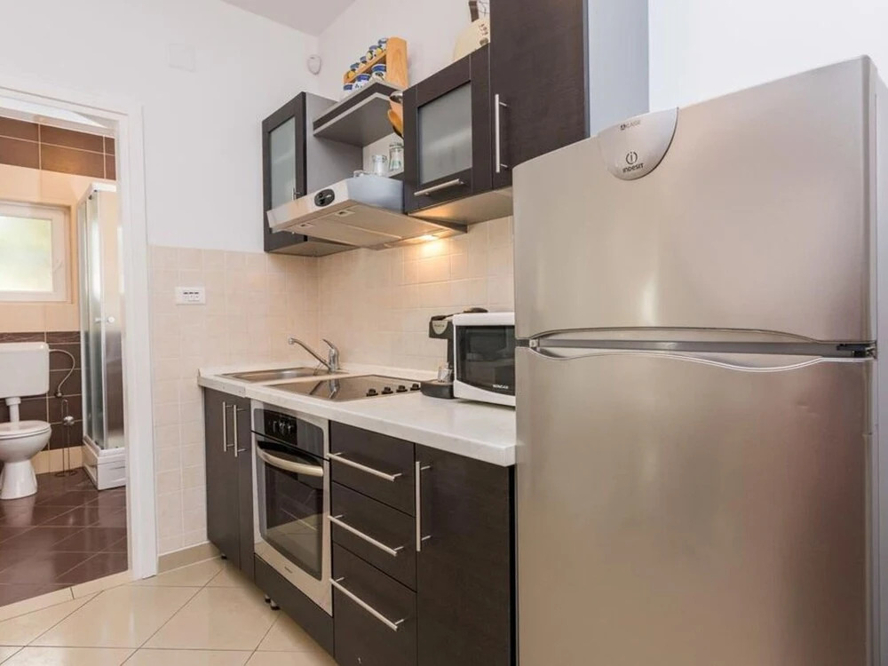 Lovely Holiday Home in Novalja With Garden