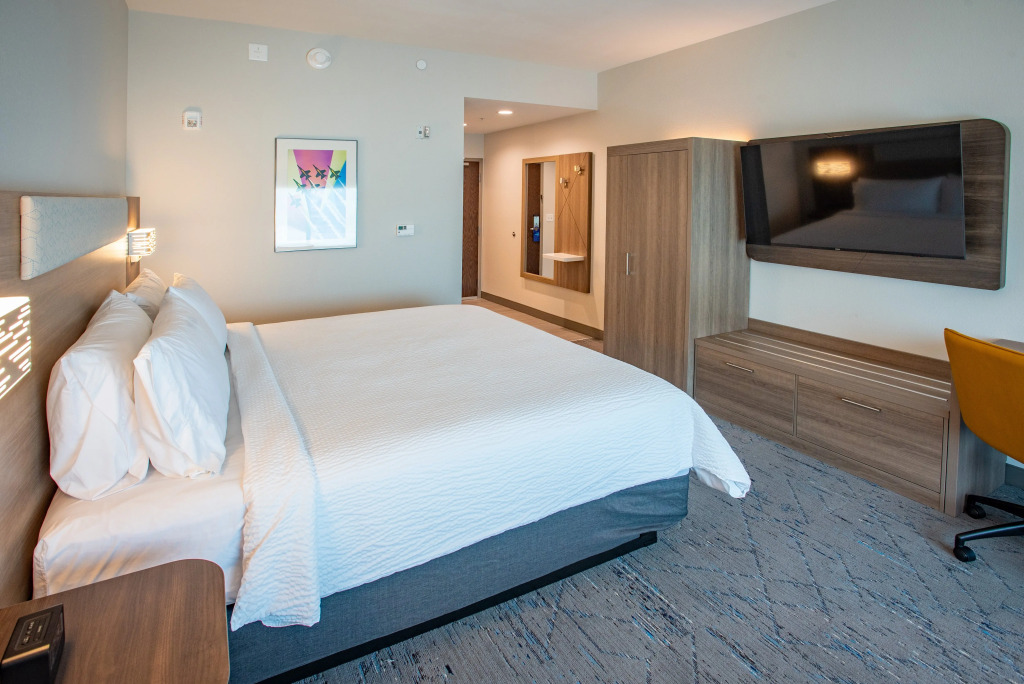 Holiday Inn Express & Suites Pensacola Airport Nor